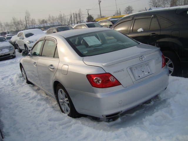 2005 Toyota Mark X