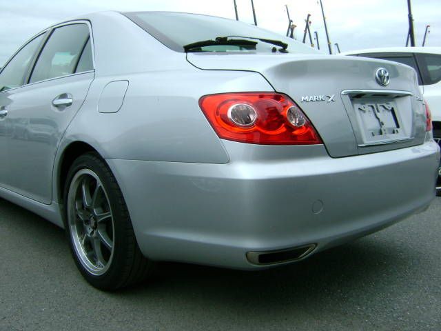2005 Toyota Mark X