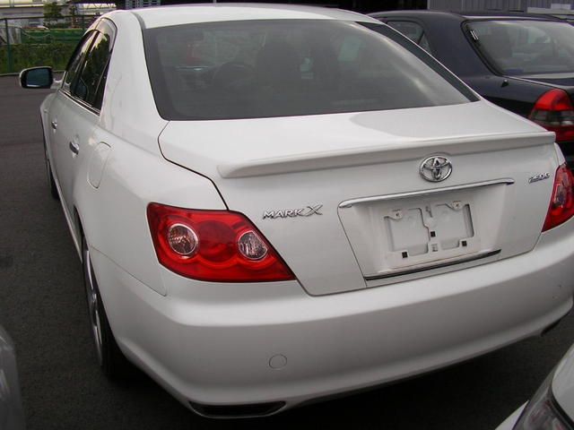 2005 Toyota Mark X