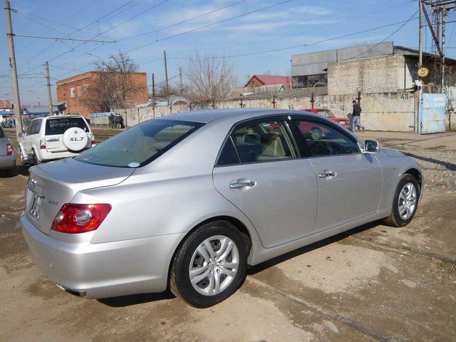 2005 Toyota Mark X