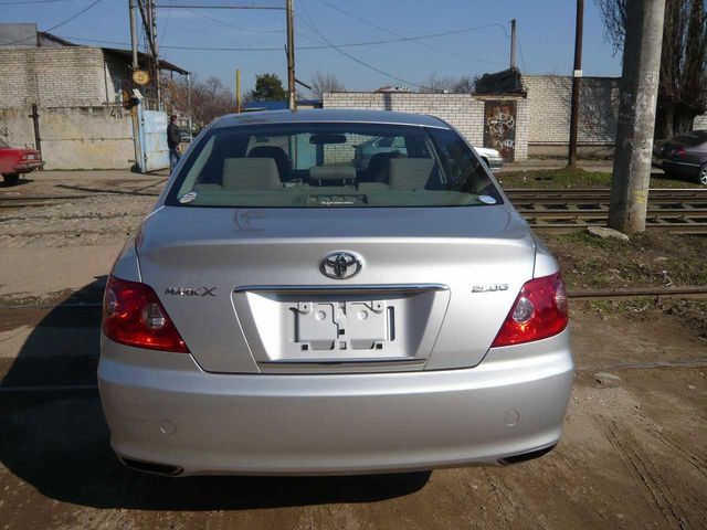 2005 Toyota Mark X