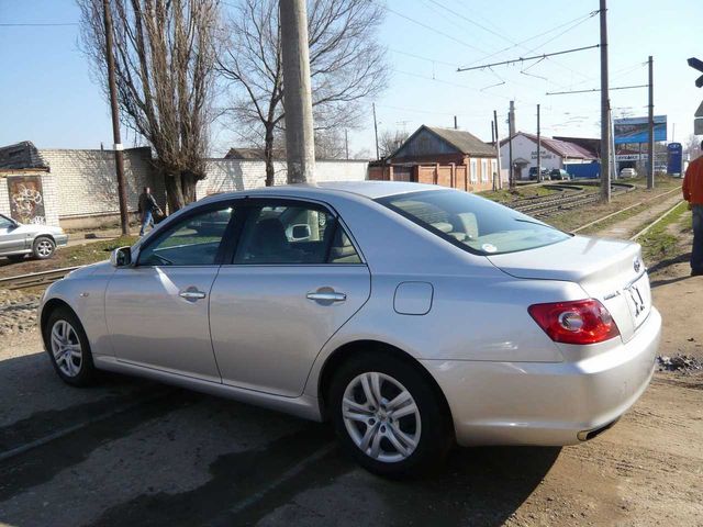 2005 Toyota Mark X