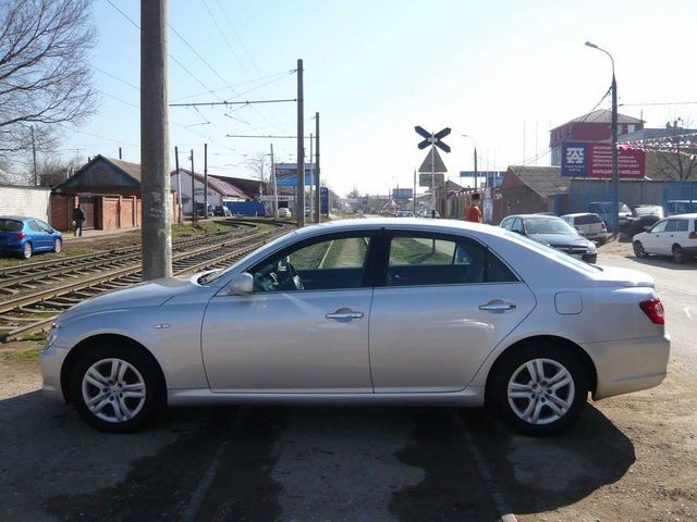 2005 Toyota Mark X