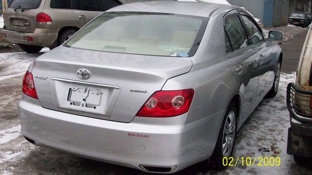 2005 Toyota Mark X