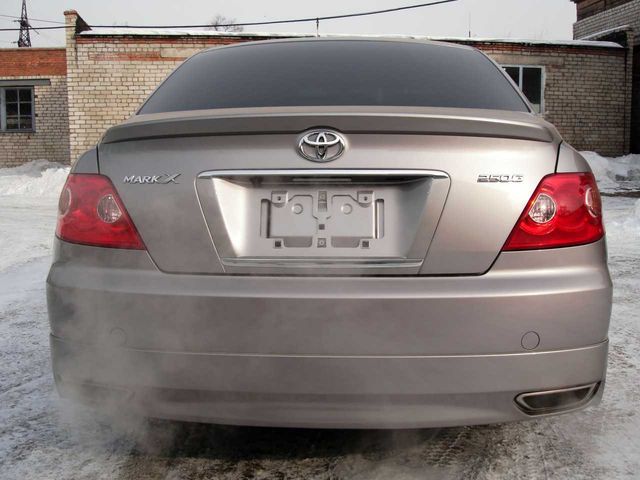 2005 Toyota Mark X