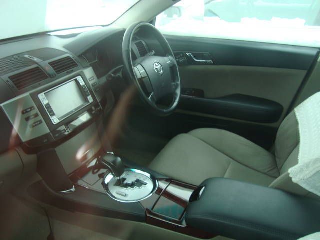 2005 Toyota Mark X
