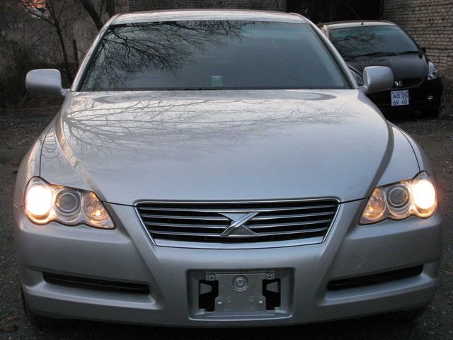 2005 Toyota Mark X