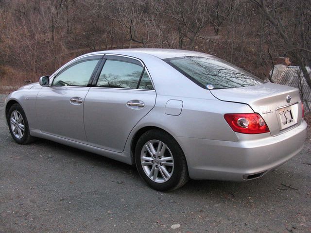 2005 Toyota Mark X