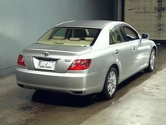 2005 Toyota Mark X Images