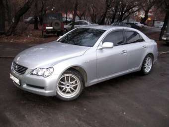 2005 Toyota Mark X Photos