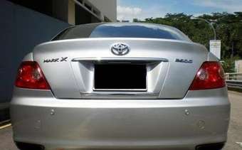 2005 Toyota Mark X Pictures