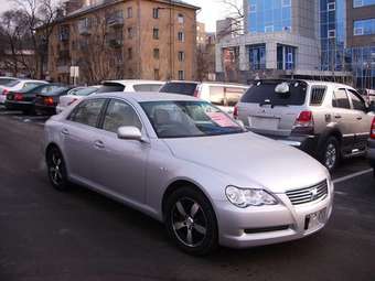 2005 Toyota Mark X Photos