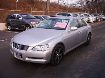 2005 Toyota Mark X Pictures
