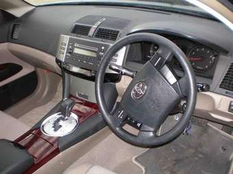 2005 Toyota Mark X Pictures