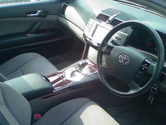 2005 Toyota Mark X Pictures
