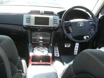 2005 Toyota Mark X Pictures