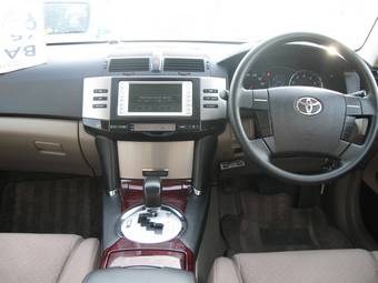 2005 Toyota Mark X Photos