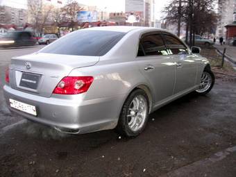 2005 Toyota Mark X Pics