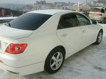 2005 Toyota Mark X Pictures