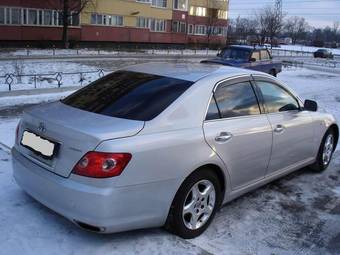 2005 Toyota Mark X Pics