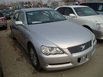 2005 Toyota Mark X Pictures