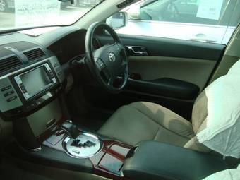 2005 Toyota Mark X Photos