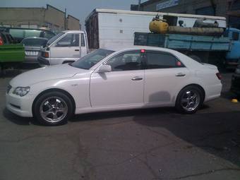 2005 Toyota Mark X Photos