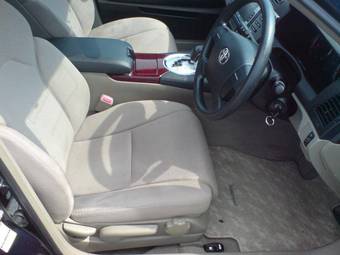 2005 Toyota Mark X Pictures