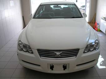 2005 Toyota Mark X Pictures