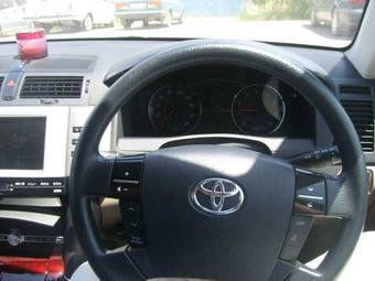 2005 Toyota Mark X Pictures