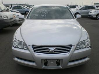 2005 Toyota Mark X Pictures