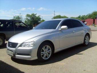 2005 Toyota Mark X Pictures