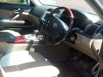 2005 Toyota Mark X Photos