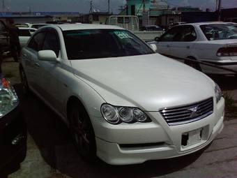 2005 Toyota Mark X Pics