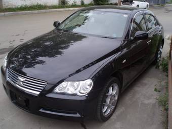 2005 Toyota Mark X Pictures