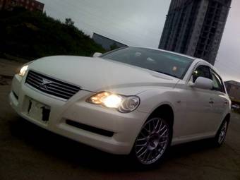 2005 Toyota Mark X Pictures