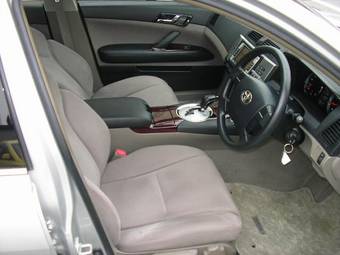 2005 Toyota Mark X Photos