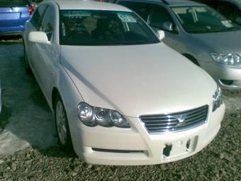 2005 Toyota Mark X Photos