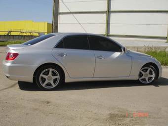 2005 Toyota Mark X Photos