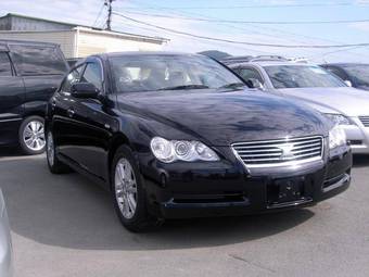 2005 Toyota Mark X Pictures