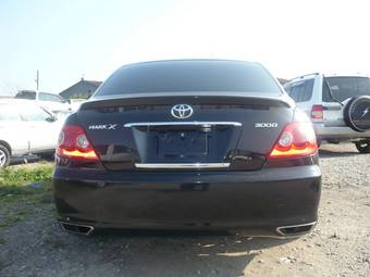 2005 Toyota Mark X Pictures