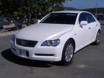 2005 Toyota Mark X Photos