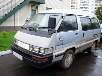 1987 Toyota Master Ace Surf