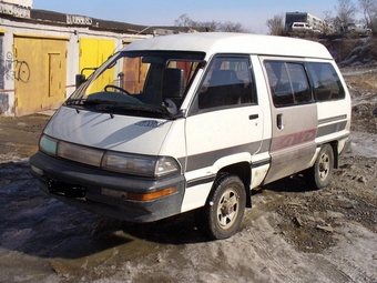 1988 Toyota Master Ace Surf