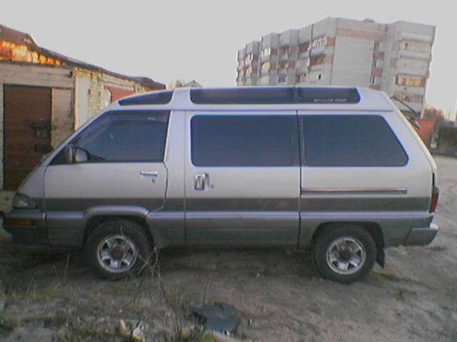 1989 Toyota Master Ace Surf