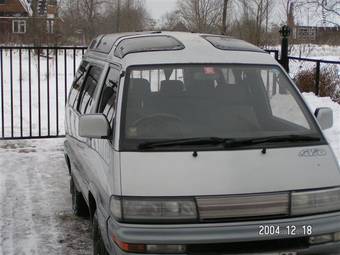 1990 Toyota Master Ace Surf