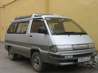 1990 Toyota Master Ace Surf