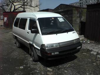 1990 Toyota Master Ace Surf