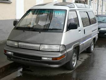 1990 Toyota Master Ace Surf