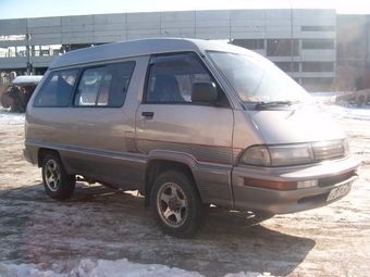 1991 Toyota Master Ace Surf